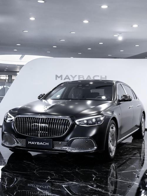 广州53岚图汽车的售后服务让用户无忧出行，迈巴赫未来的豪华车趋势